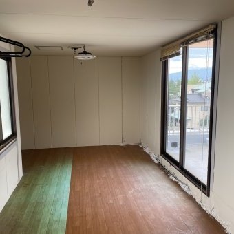 内装　塗装工事